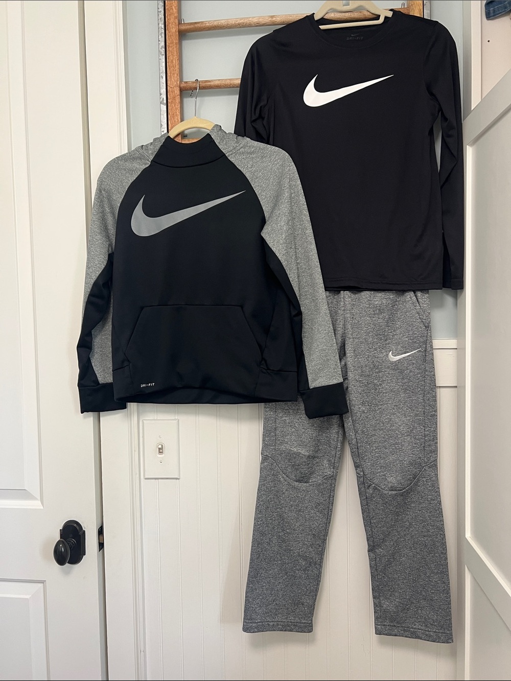 Nike boys dri-fit set pants long sleeve shirt hoodie large performance